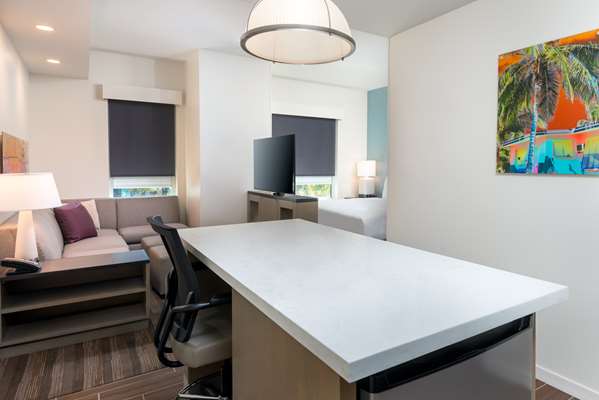 Suite - Hyatt House Hotel Airport Orlando
