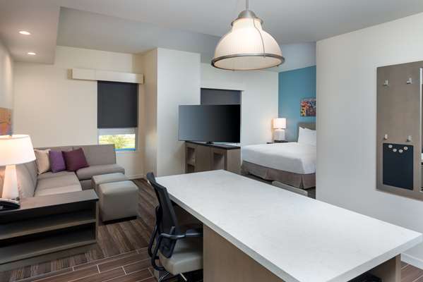 Suite - Hyatt House Hotel Airport Orlando