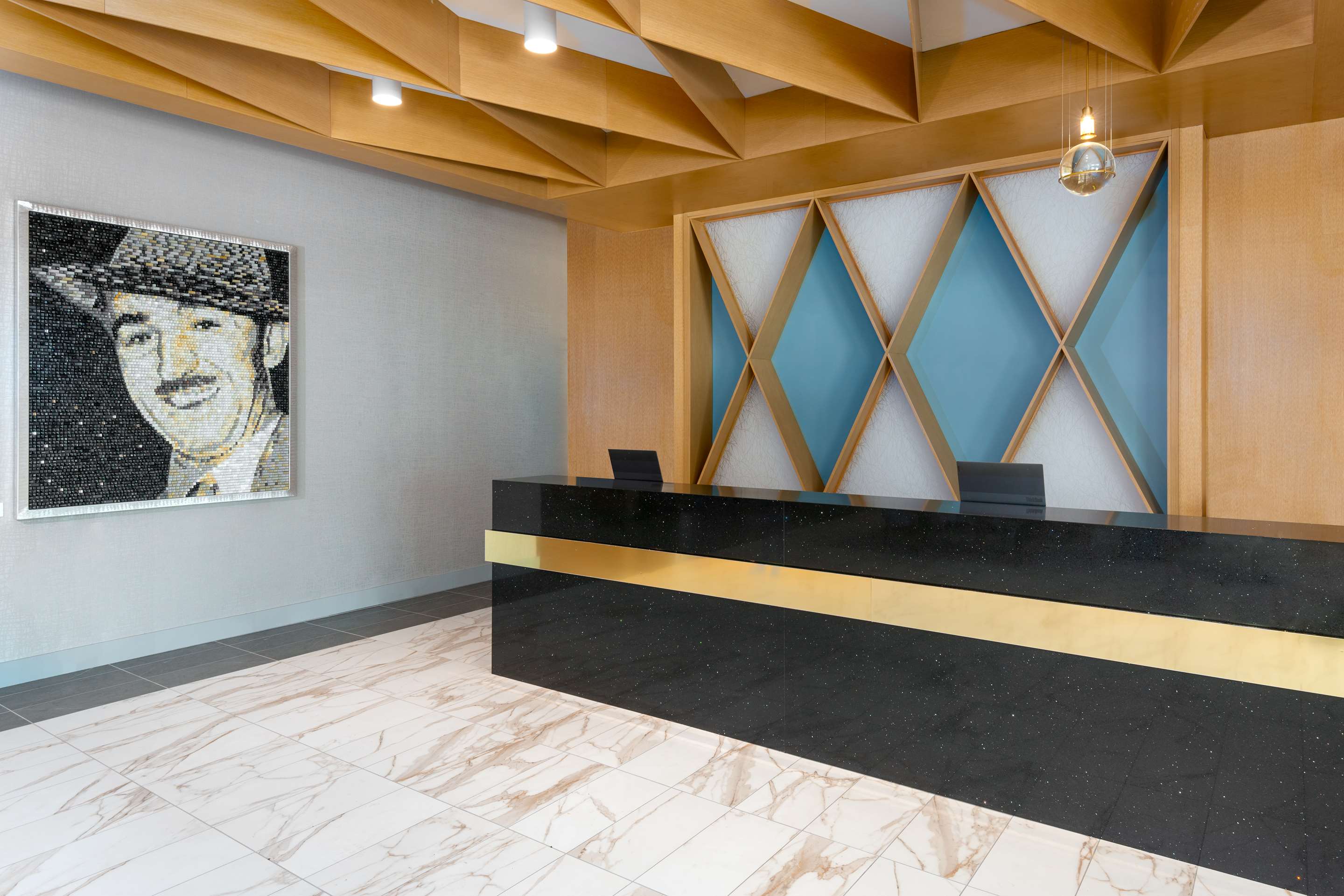 Lobby | Hyatt House Orlando Airport