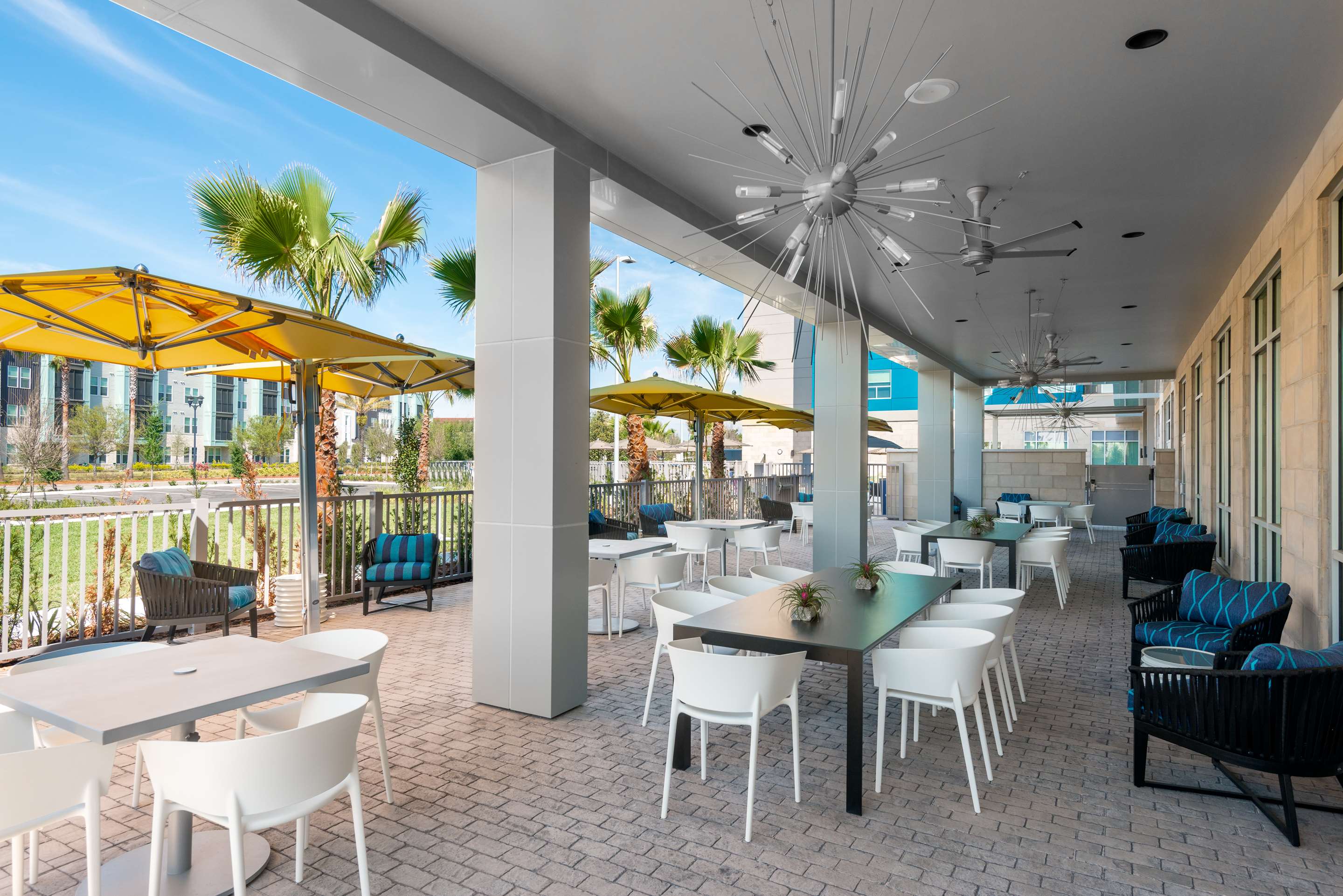 Patio Terrace | Hyatt House Orlando Airport