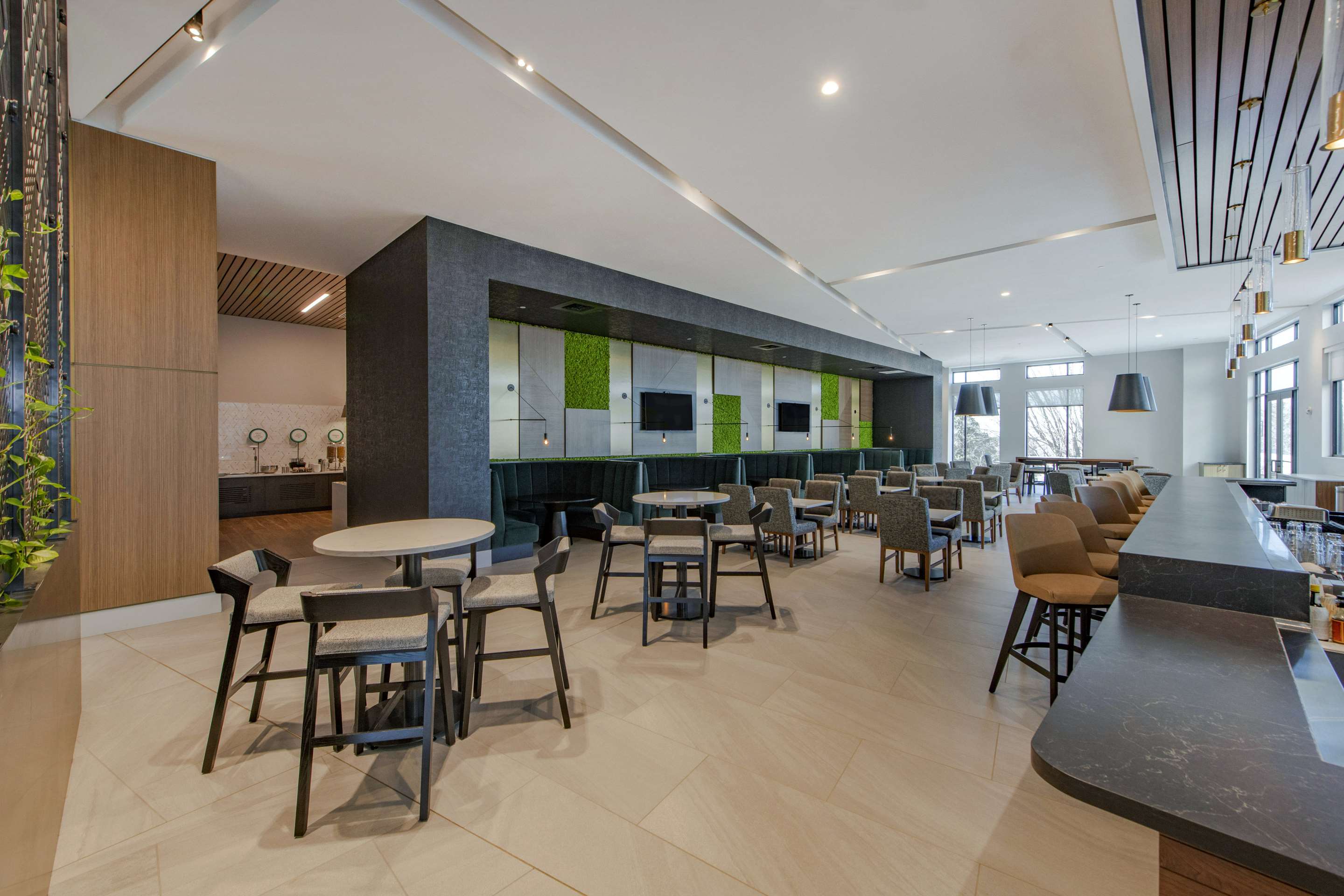 BarLounge | Embassy Suites By Hilton Asheville Downtown