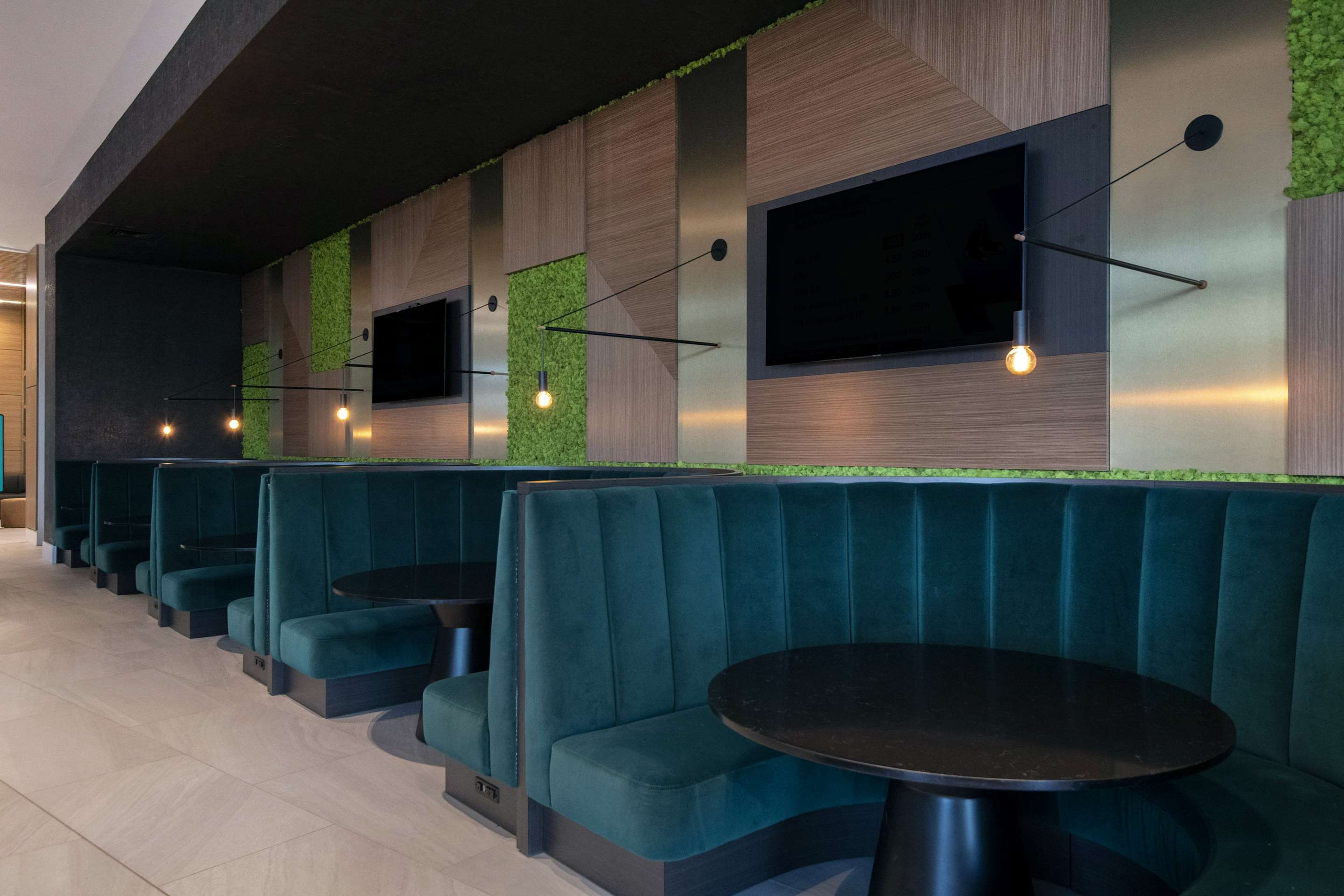 Restaurant | Embassy Suites By Hilton Asheville Downtown