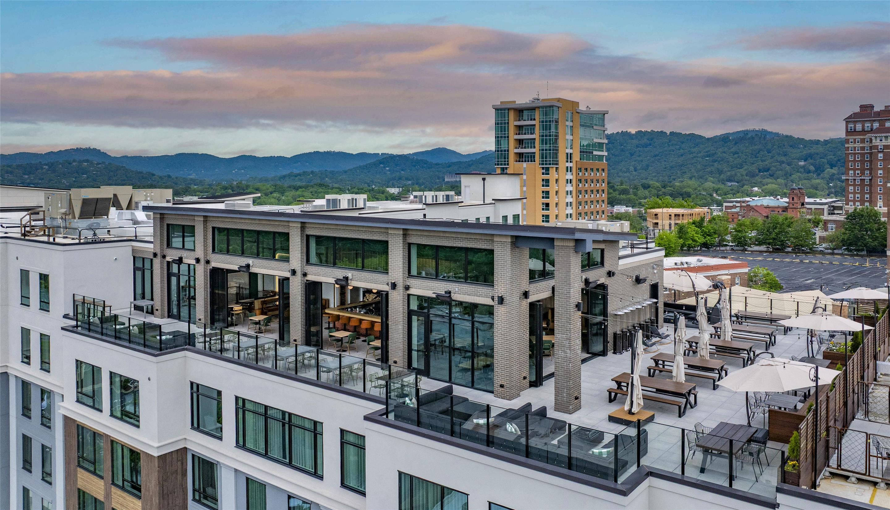 BarLounge | Embassy Suites By Hilton Asheville Downtown