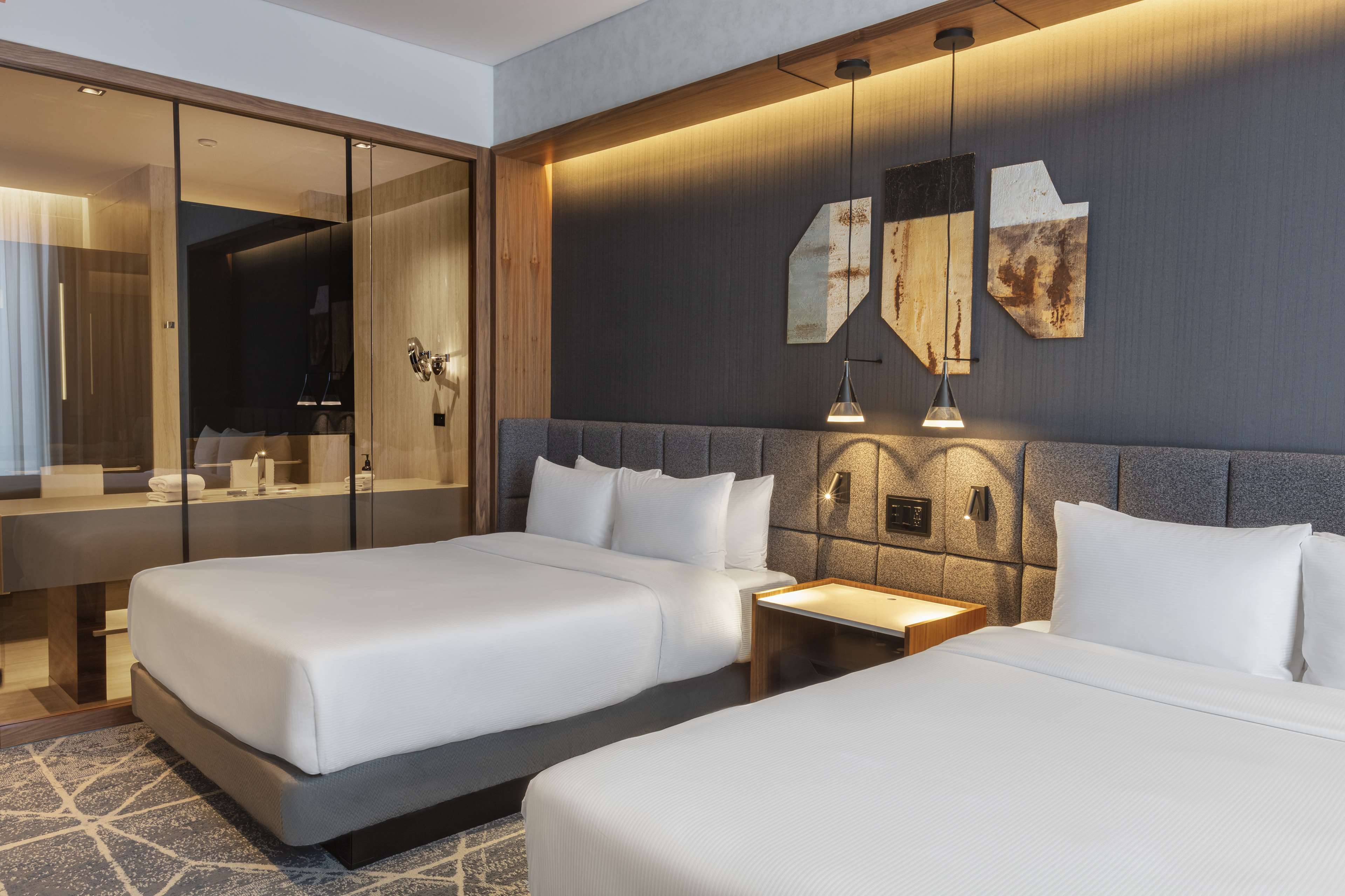 Hilton Monterrey Room Type - DELUXE DOUBLE MTN VIEW