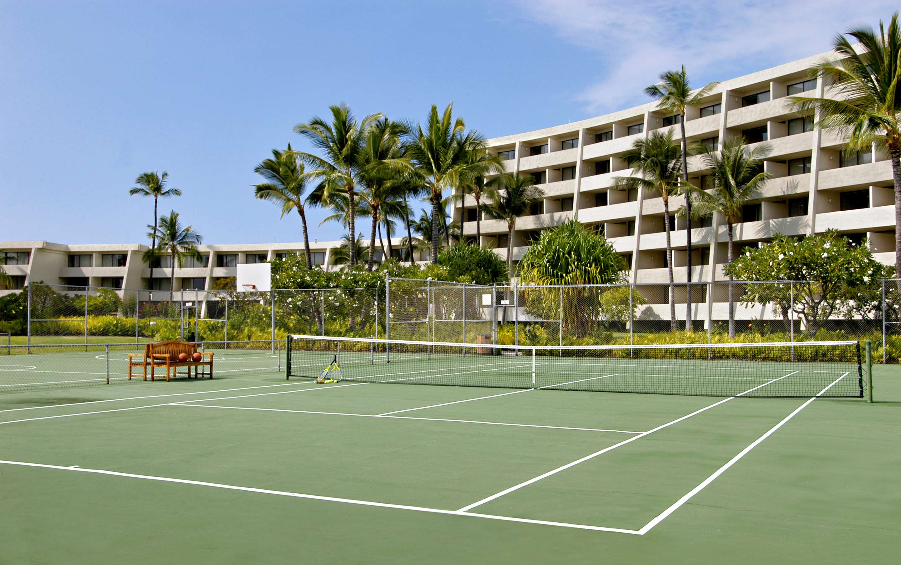 Tennis Court | OUTRIGGER Kona Resort and Spa