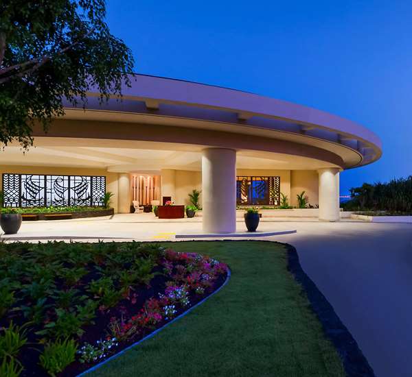 Exterior view - Outrigger Kona Resort & Spa Kailua-Kona