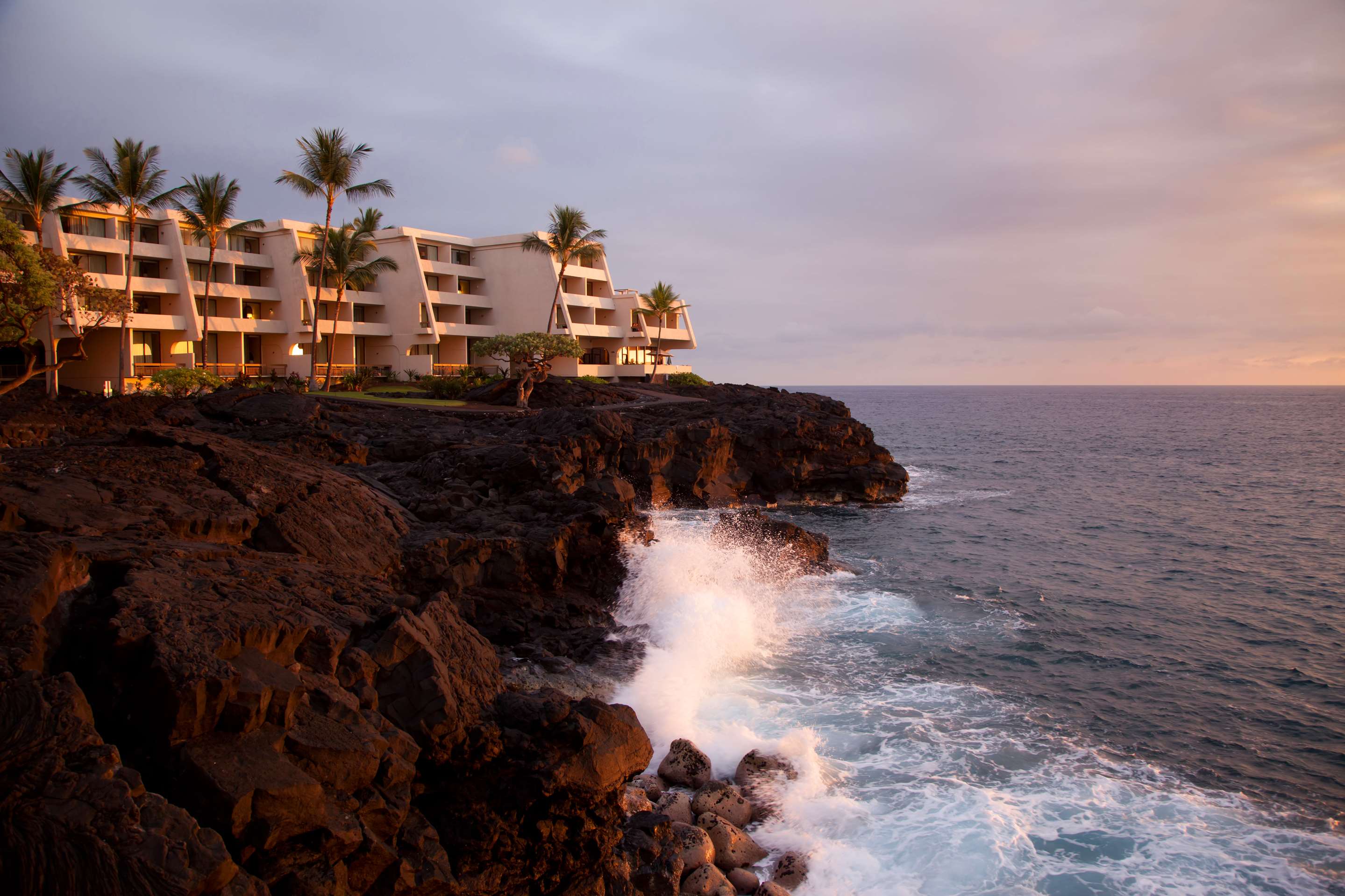 Exterior | OUTRIGGER Kona Resort and Spa