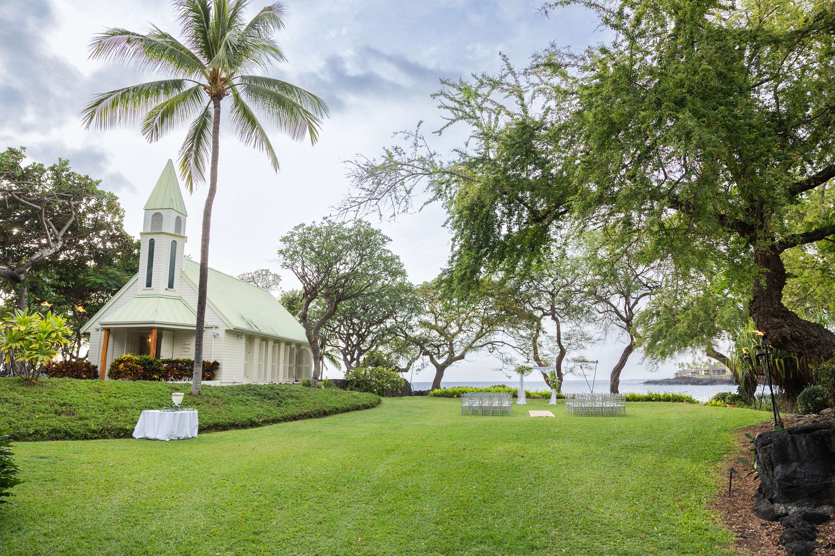 Wedding | OUTRIGGER Kona Resort and Spa
