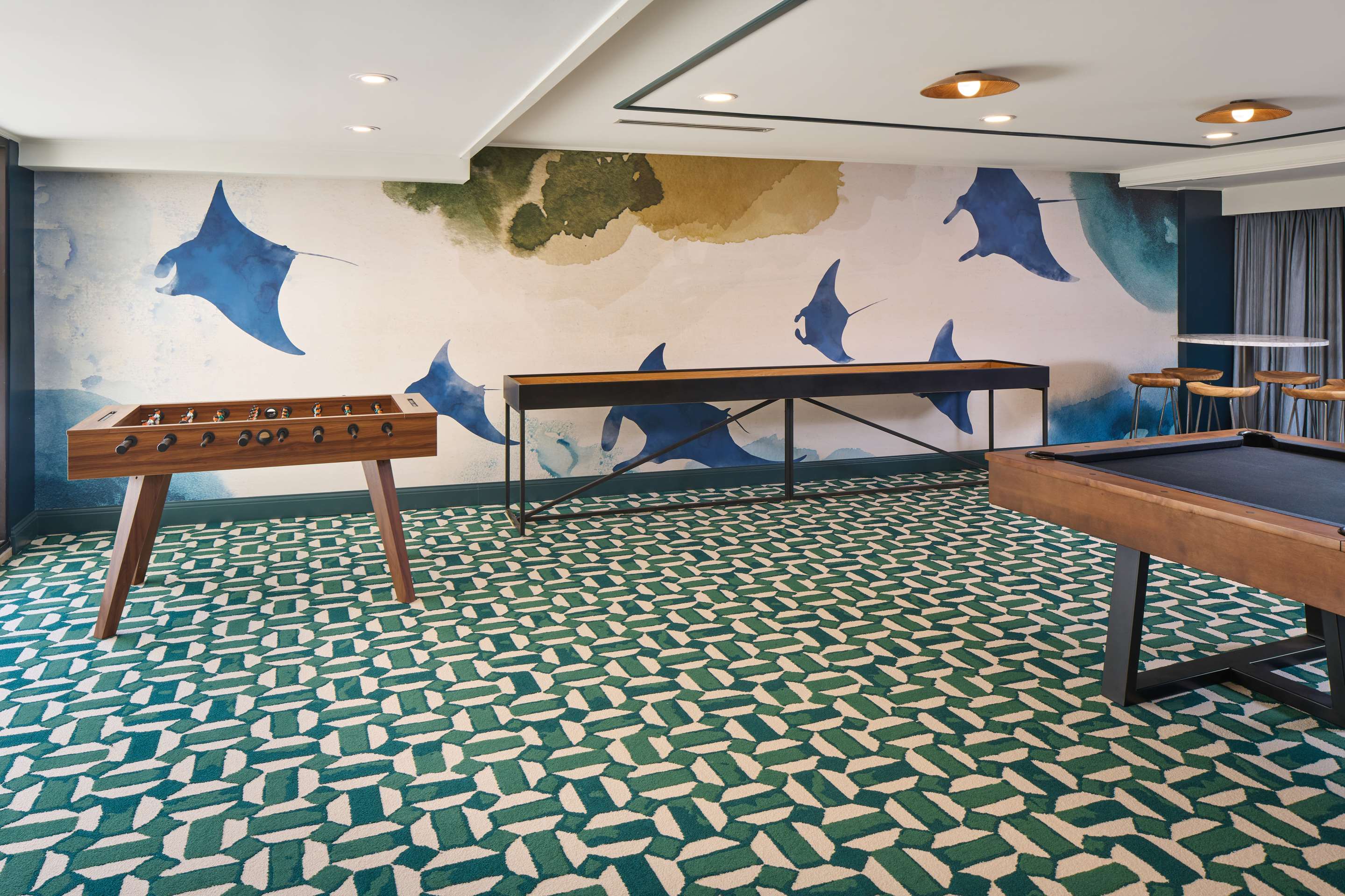 Nalu Lounge | OUTRIGGER Kona Resort and Spa