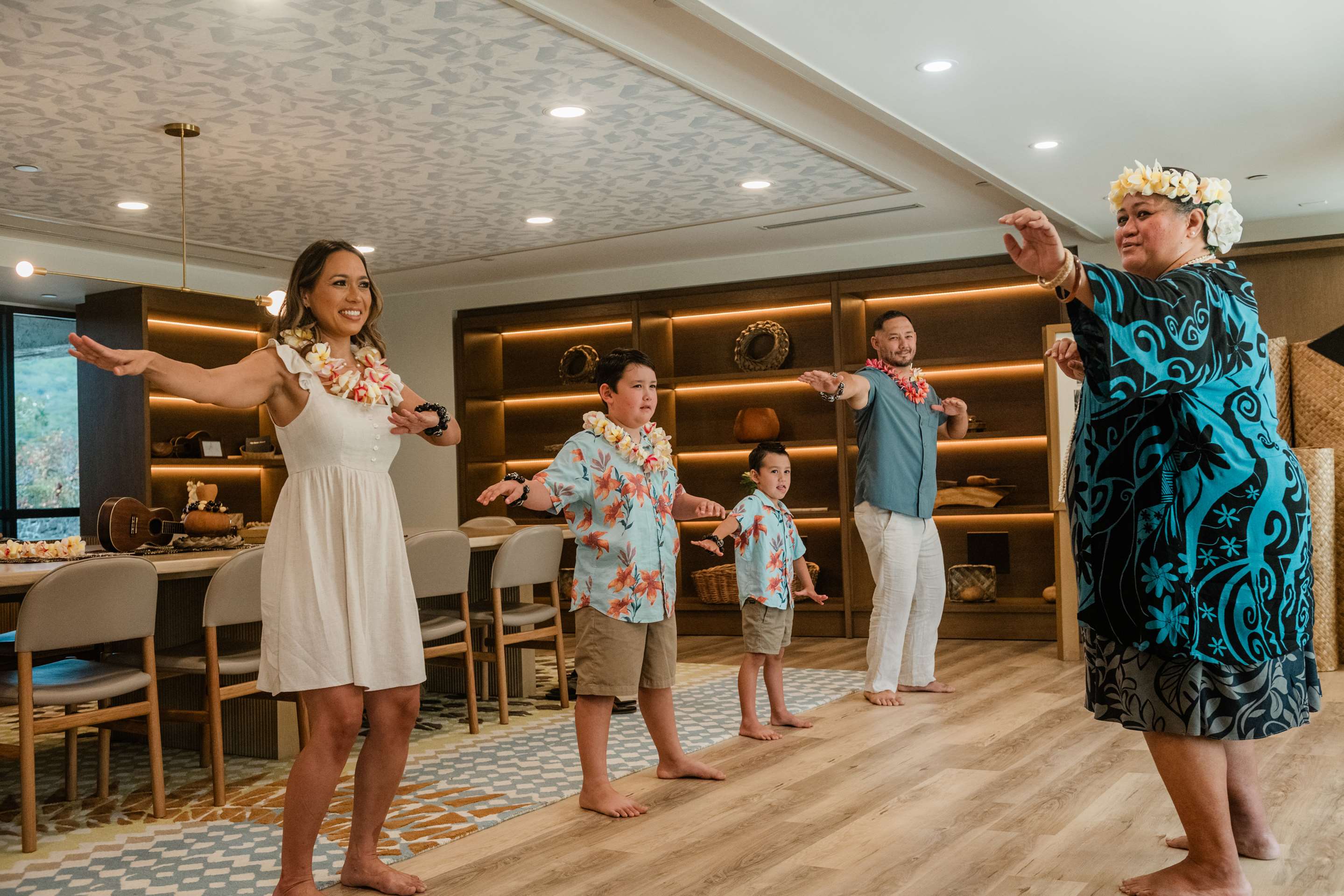Hula Lesson | OUTRIGGER Kona Resort and Spa