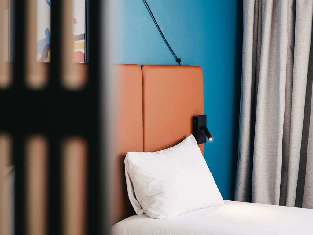 Ibis Rouen Centre Rive Gauche Mermoz - Tap to explore photos