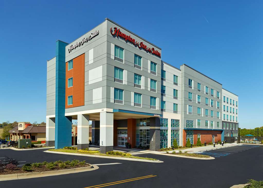 Hampton Inn & Suites Birmingham I-65