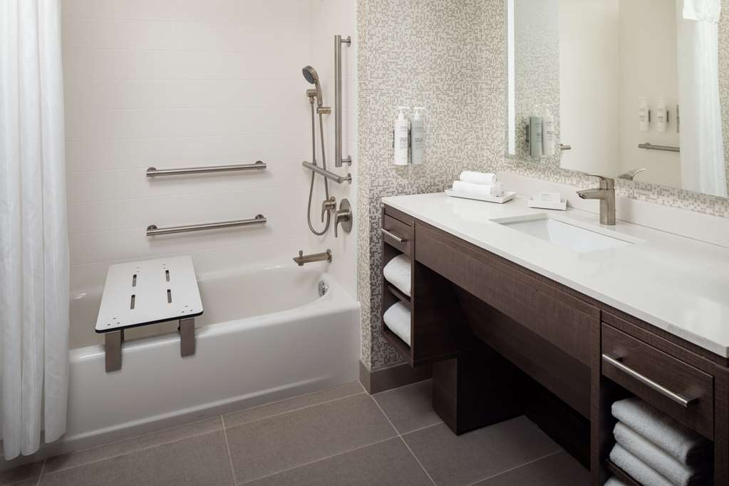 HOME2 SUITES HLTN MEDICAL PARK-guestroom-Guest Room,Bathroom,On-Site.jpg