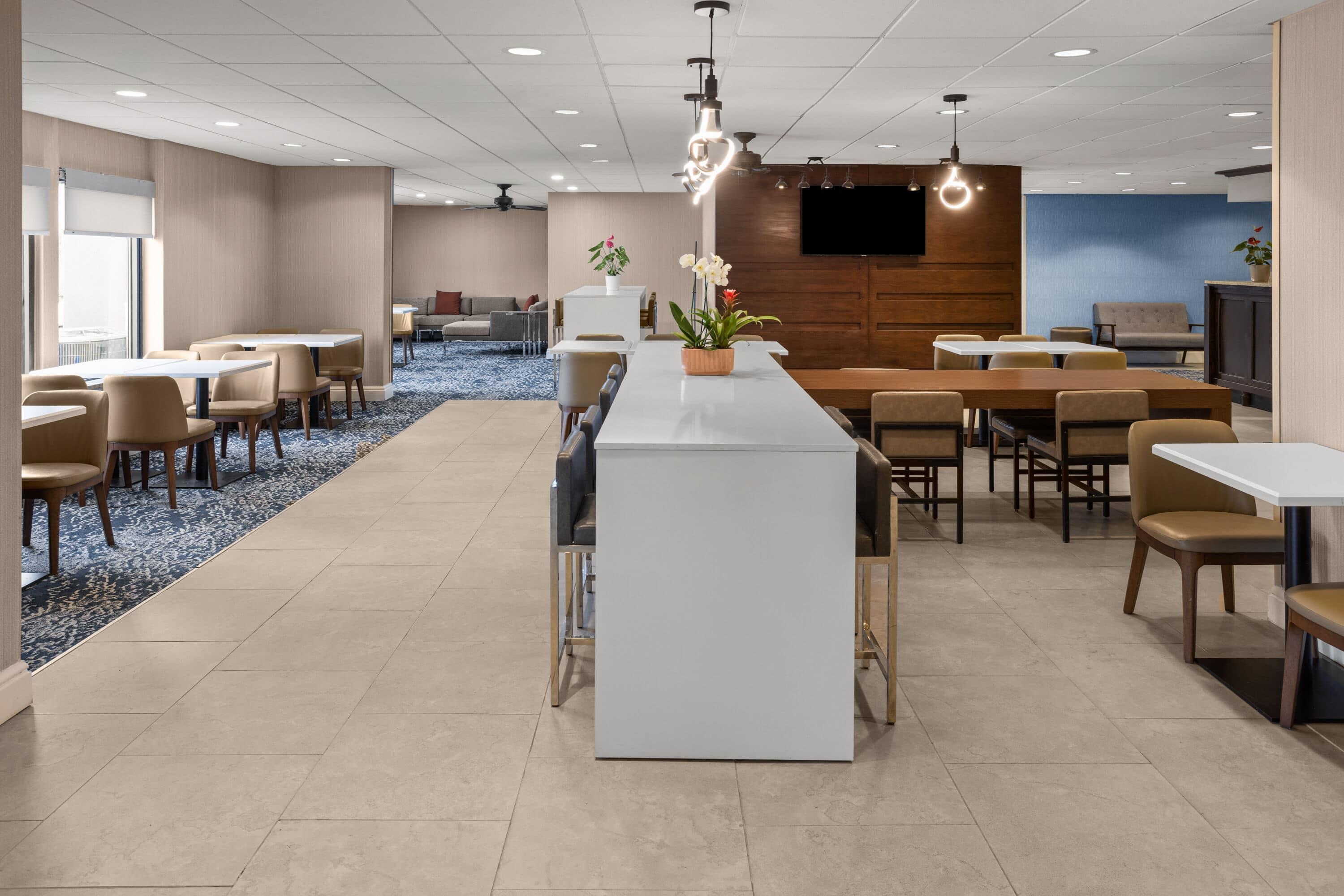 Lobby | Wingate by Wyndham Cranberry