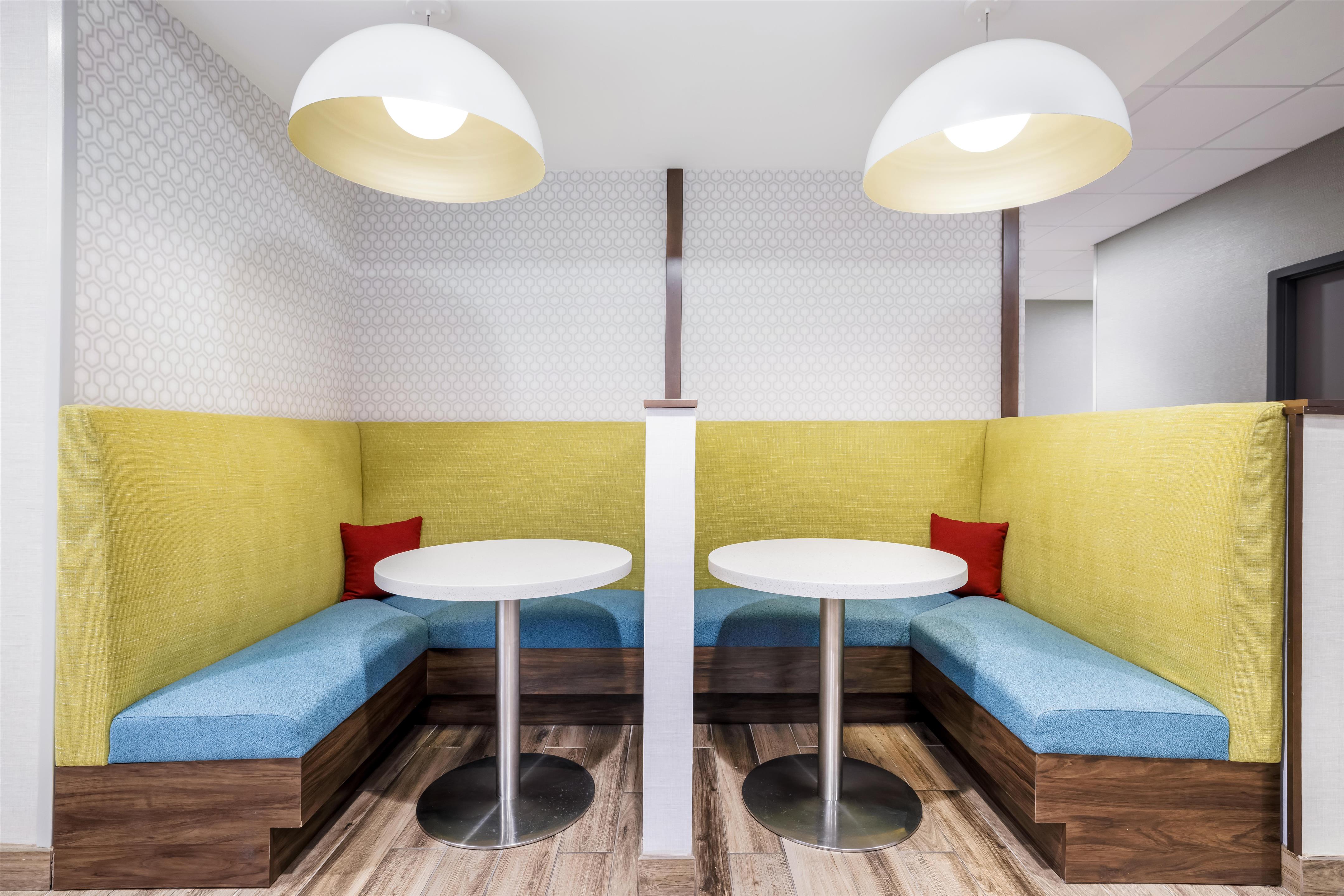 Meeting Room | Hampton Inn Fort Myers Downtown
