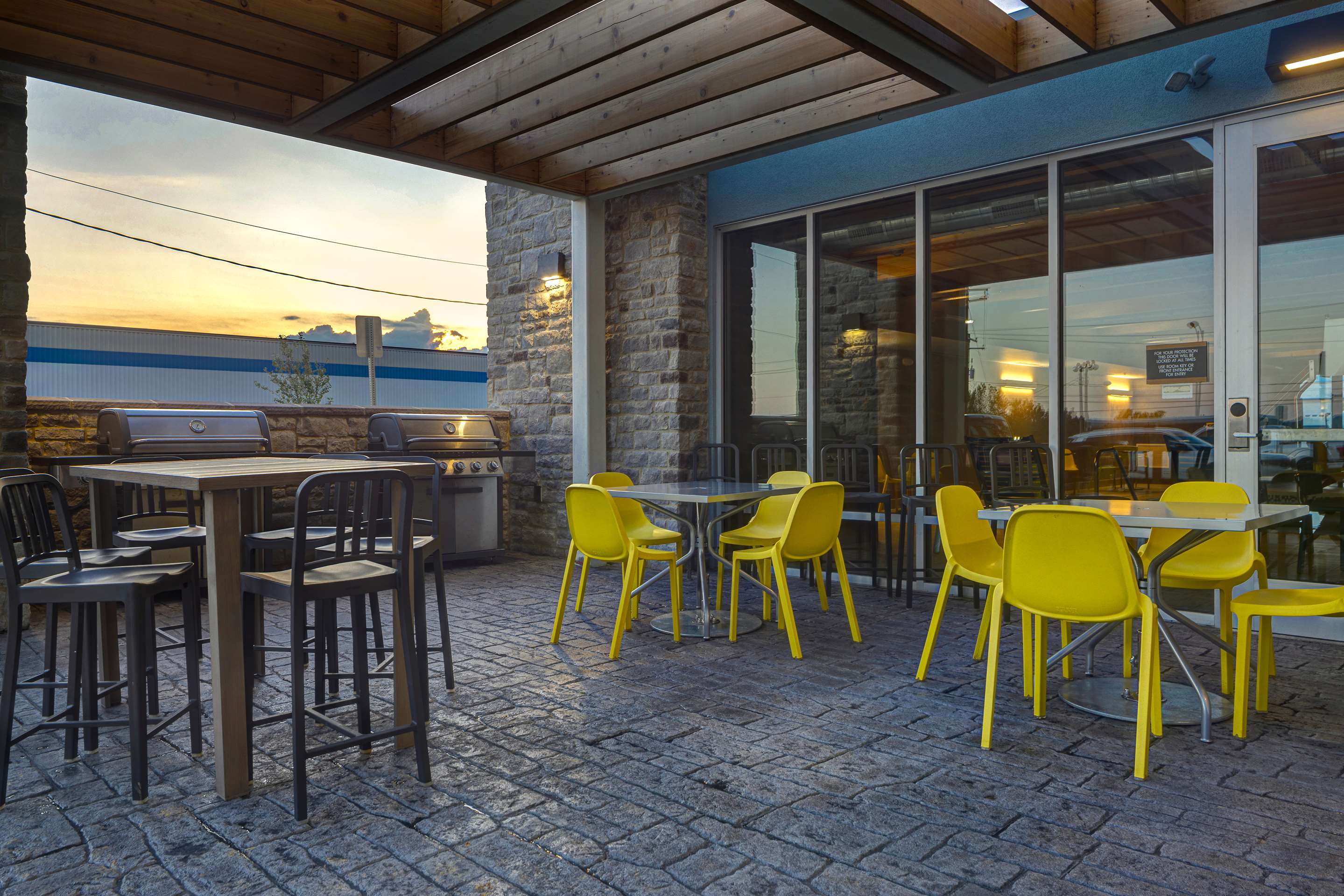Exterior | Home2 Suites By Hilton Allentown Bethlehem Airport