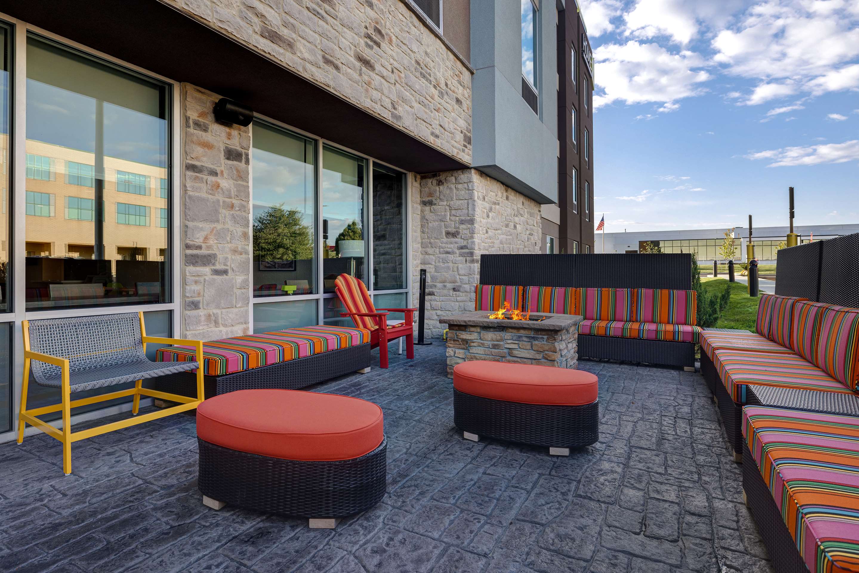 Exterior | Home2 Suites By Hilton Allentown Bethlehem Airport