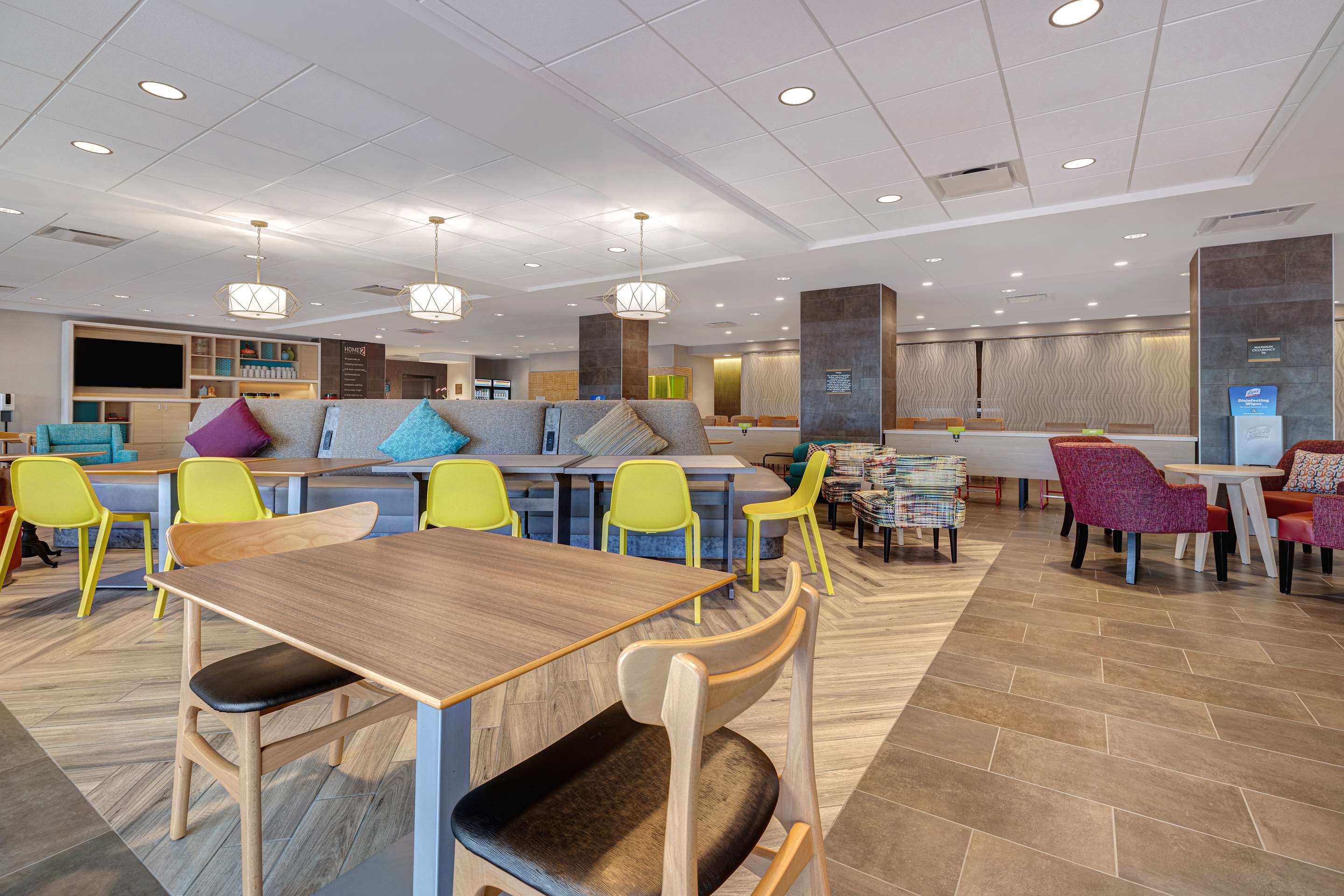 Lobby | Home2 Suites By Hilton Allentown Bethlehem Airport