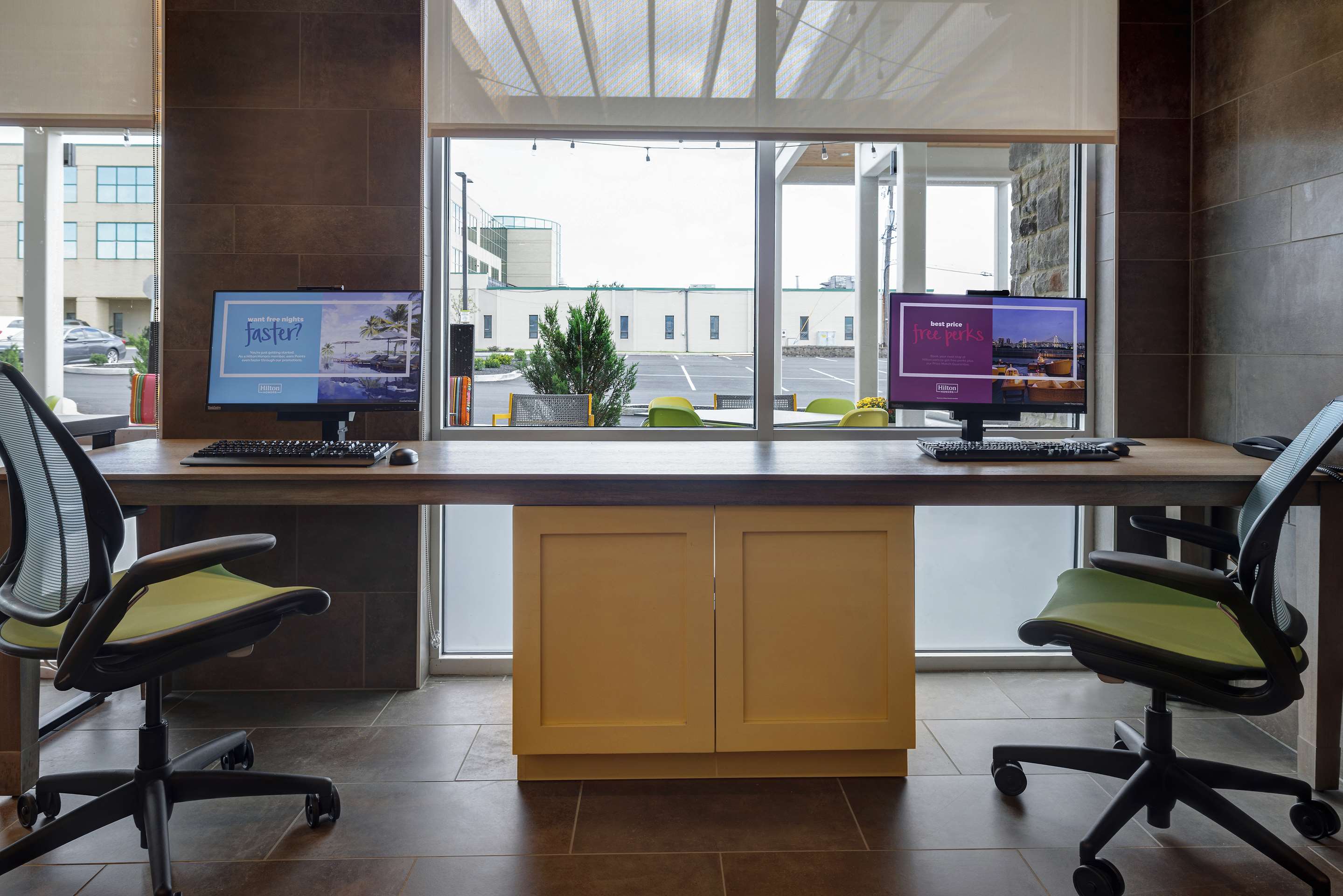 Lobby | Home2 Suites By Hilton Allentown Bethlehem Airport