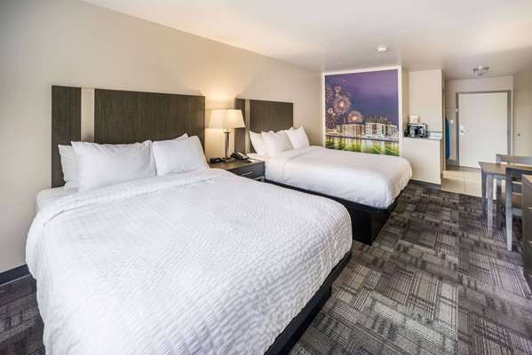 2 Queen Beds, Accessible Studio Suite, Bathtub w/ Grab Bars, Non-Smoking