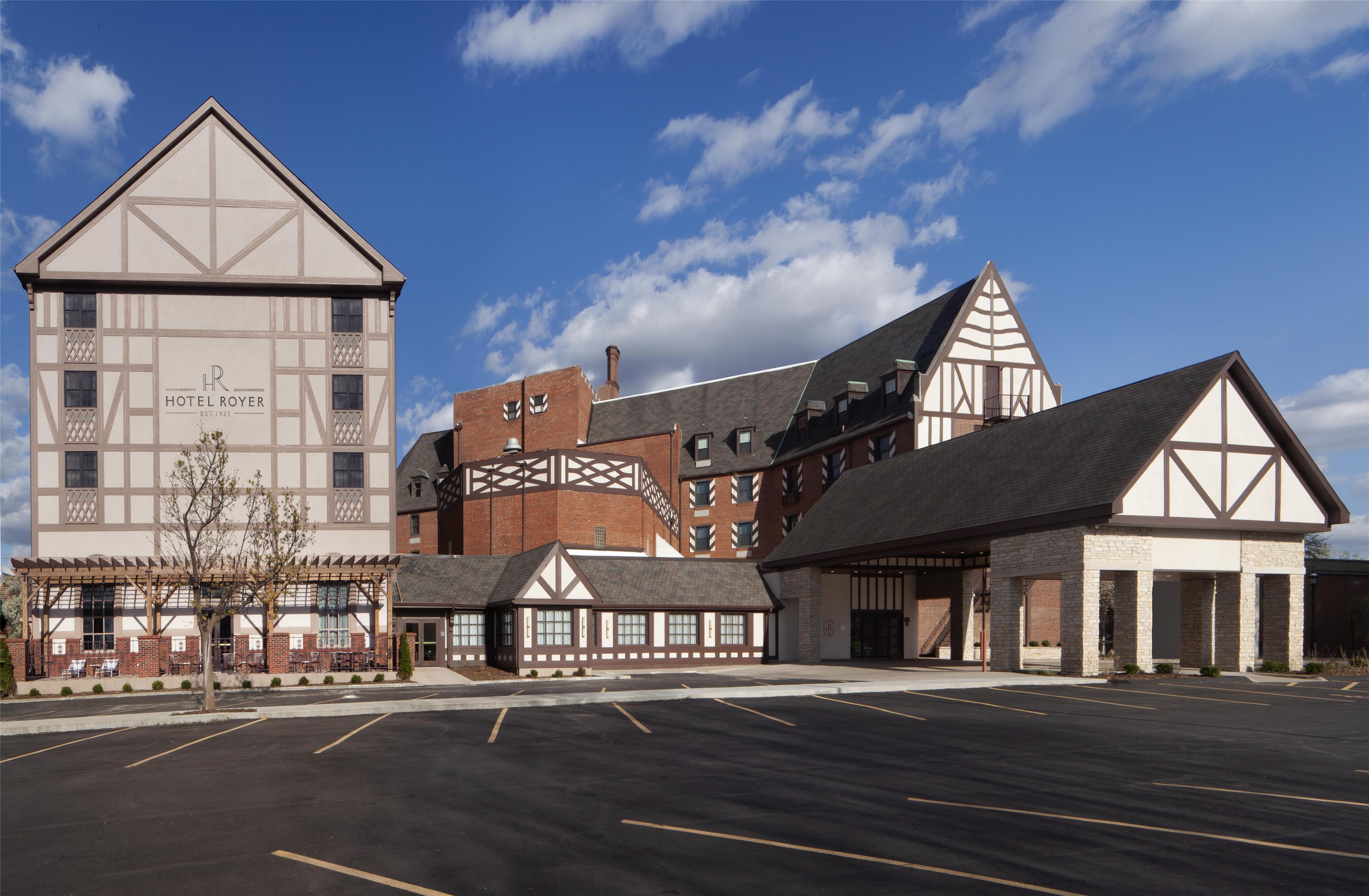 Hotel Royer Urbana, Tapestry Collection by Hilton, Champaign