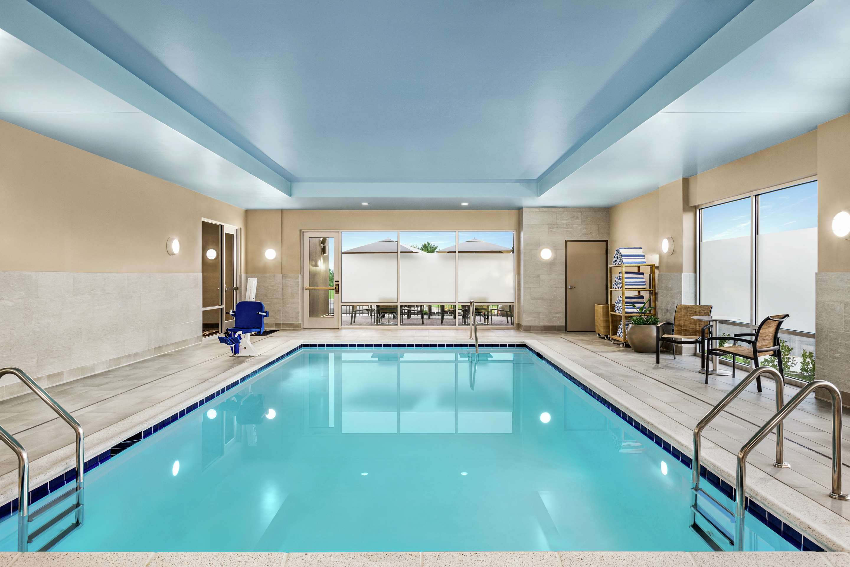 Pool | Home2 Suites by Hilton Leesburg