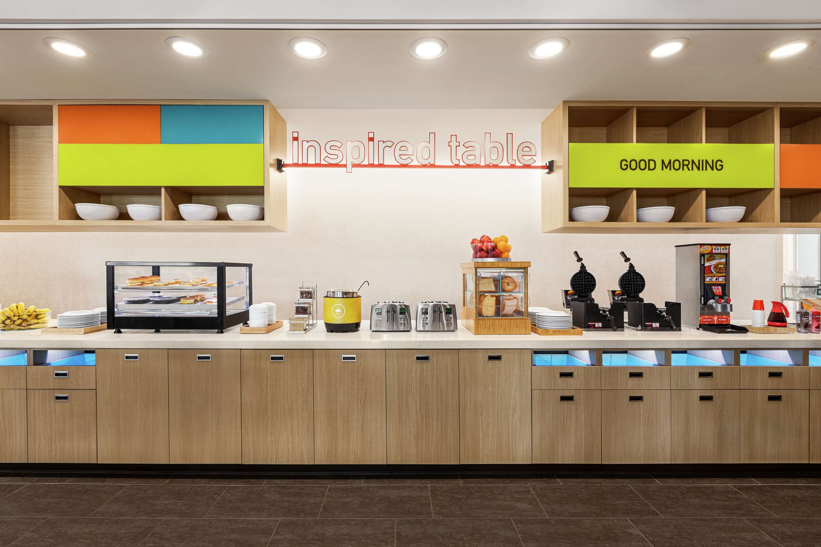 Breakfast Area | Home2 Suites by Hilton Leesburg