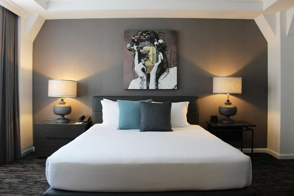 Guest photo