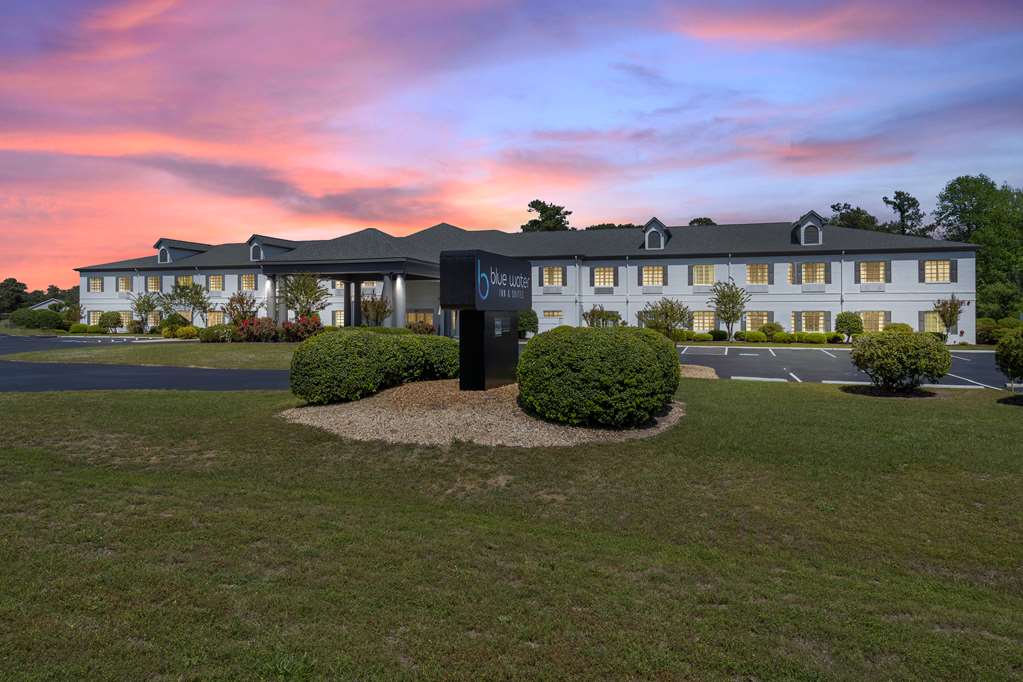 Blue Water Inn & Stes, BW Signature Coll