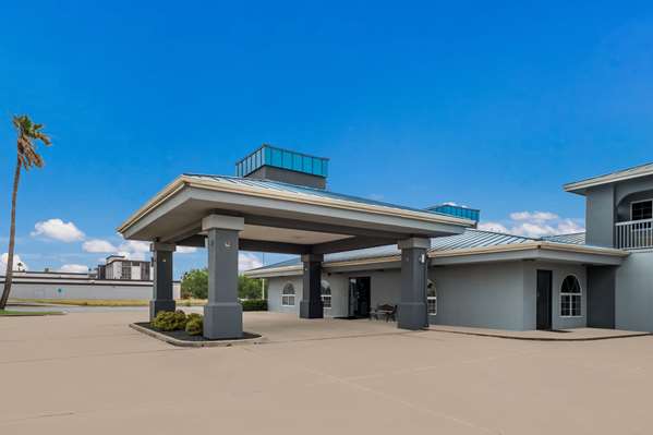 Exterior view - Rodeway Inn & Suites Corpus Christi