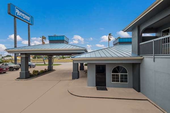 Exterior view - Rodeway Inn & Suites Corpus Christi
