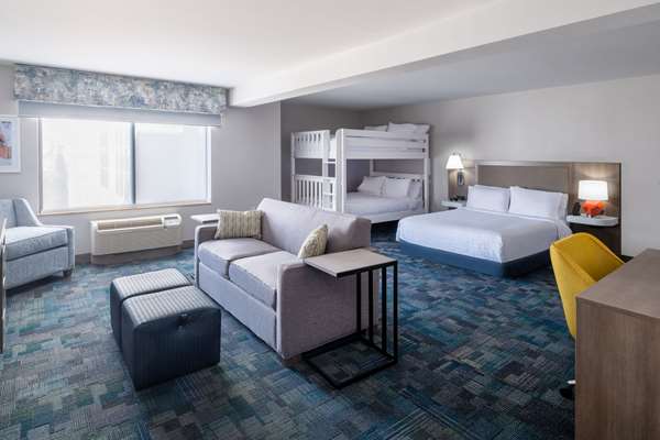  - Hampton Inn & Suites Salida