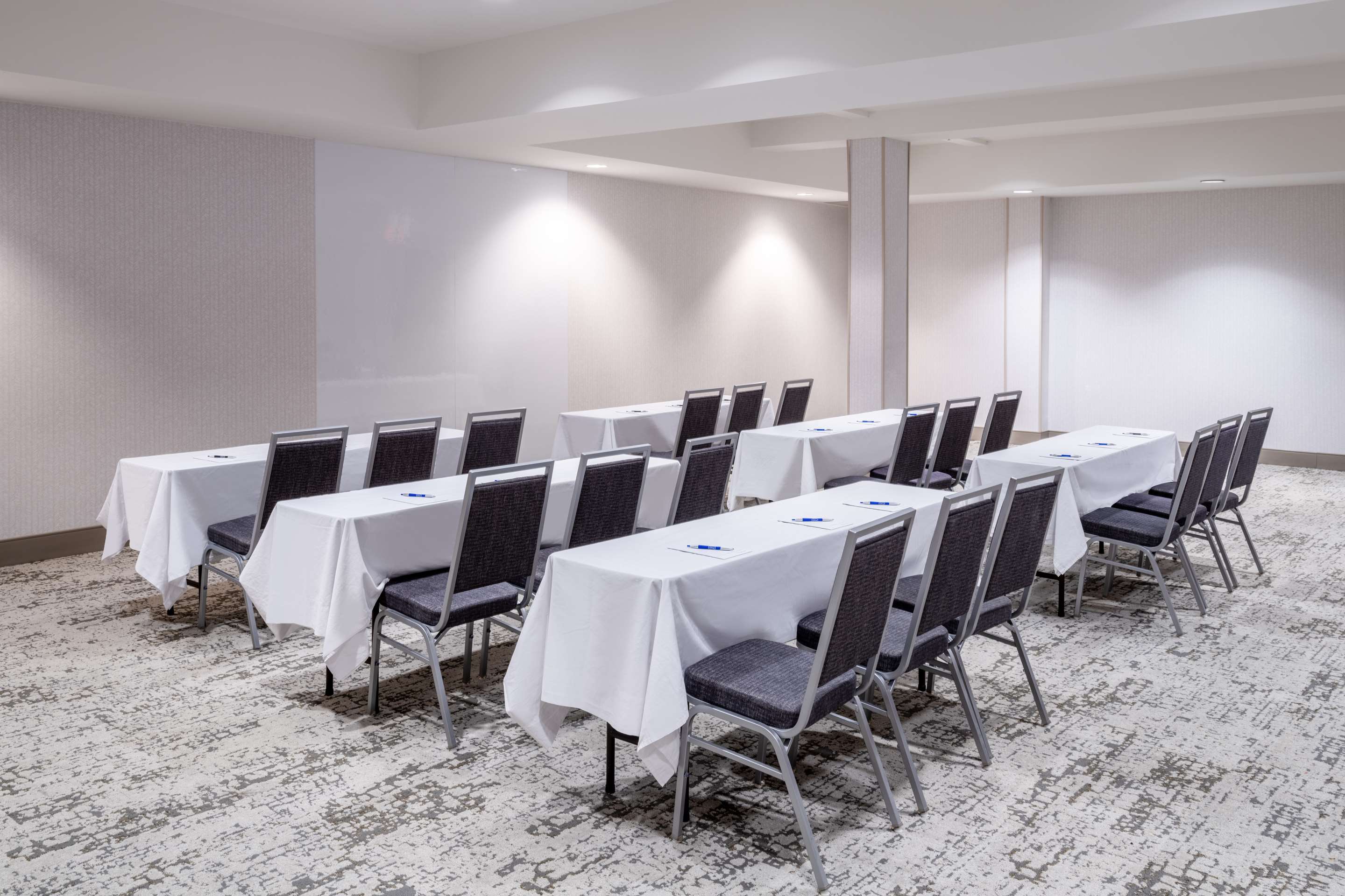 Meeting Room | Hampton Inn & Suites Salida
