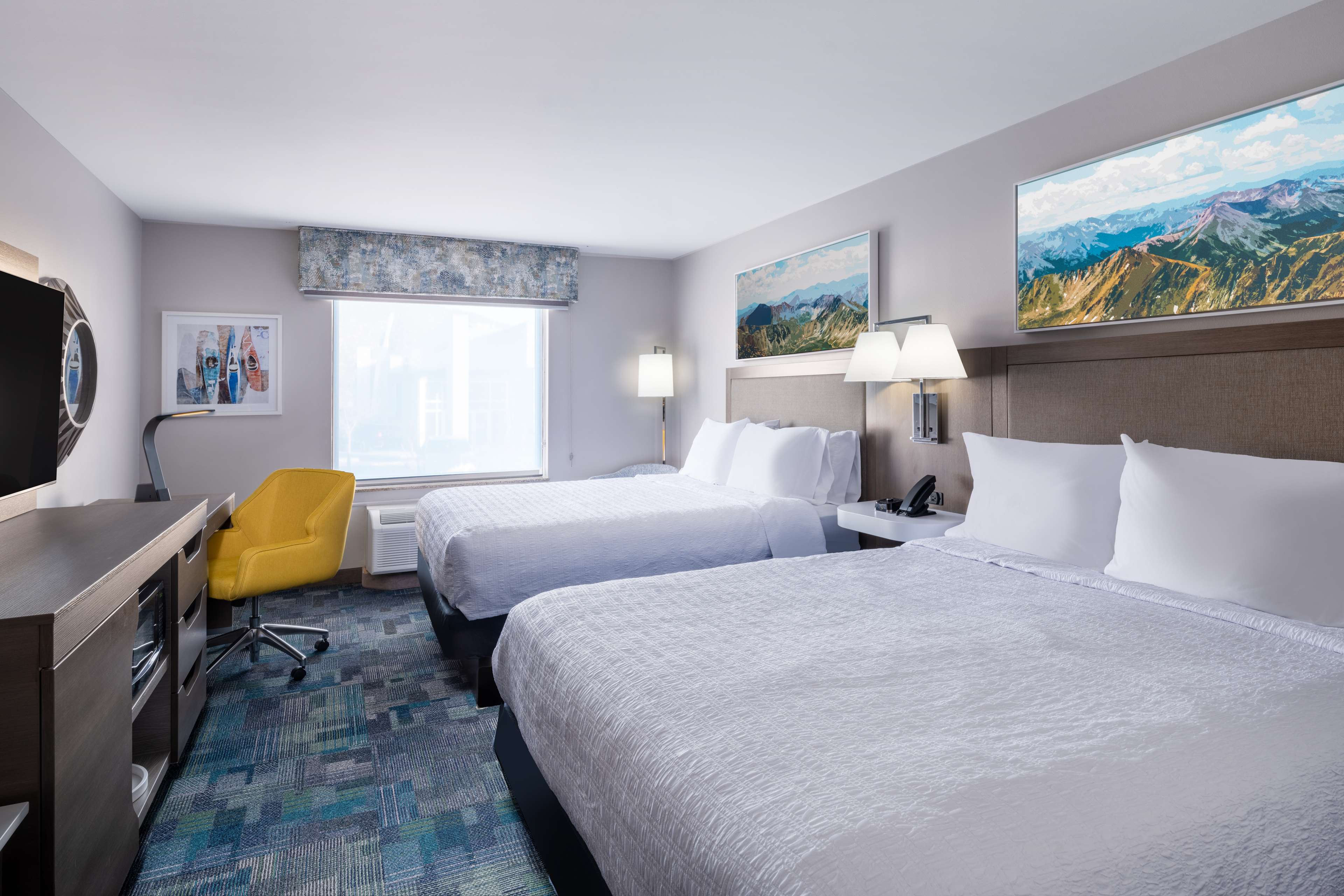 Hampton Inn & Suites by Hilton Salida Room Type - 2 QNS MICROWV FRIDGE