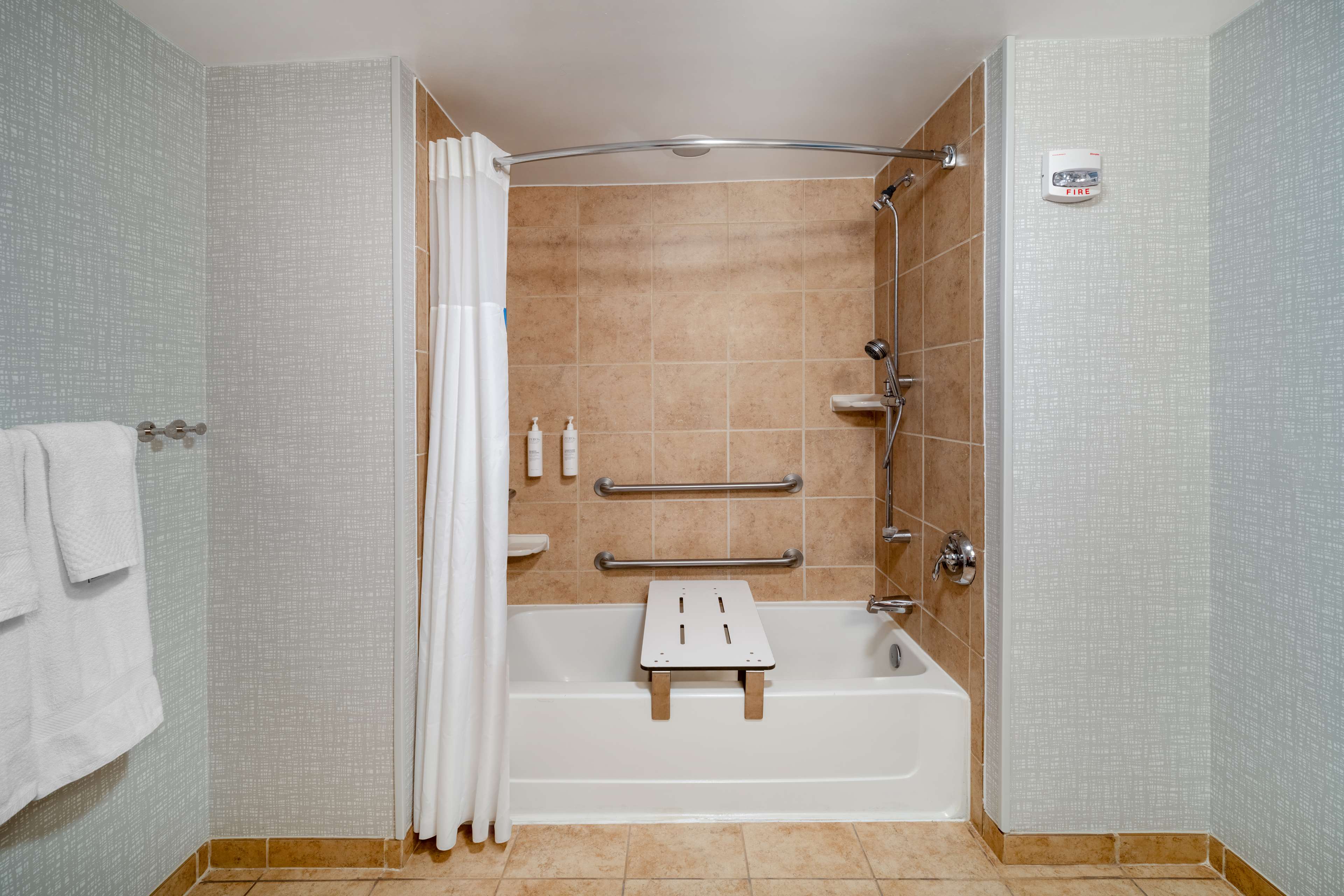 Hampton Inn & Suites by Hilton Salida Room Type - 1KN MOB HEA ACC TUB STU