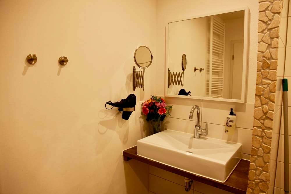 Stuub Jostal-guestroom-Guest Room,Bathroom,On-Site.jpg