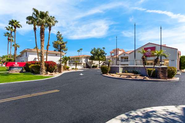 Exterior view - SureStay Plus Hotel by Best Western Tempe University