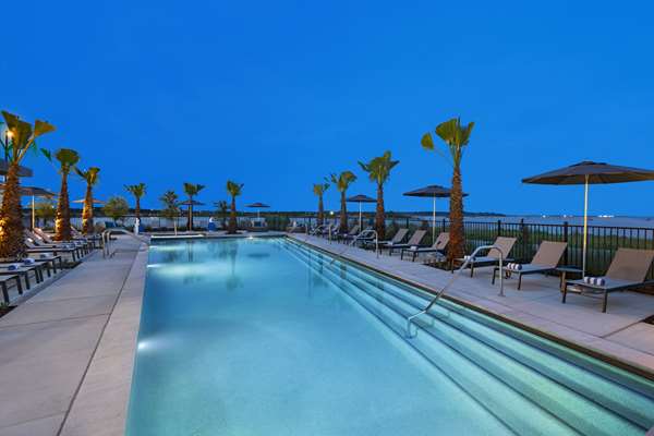 Pool - Hyatt Regency Hotel Baytown - I-10, Exit 787