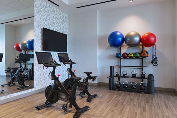Fitness/ Exercise Room - Hyatt Regency Hotel Baytown - I-10, Exit 787