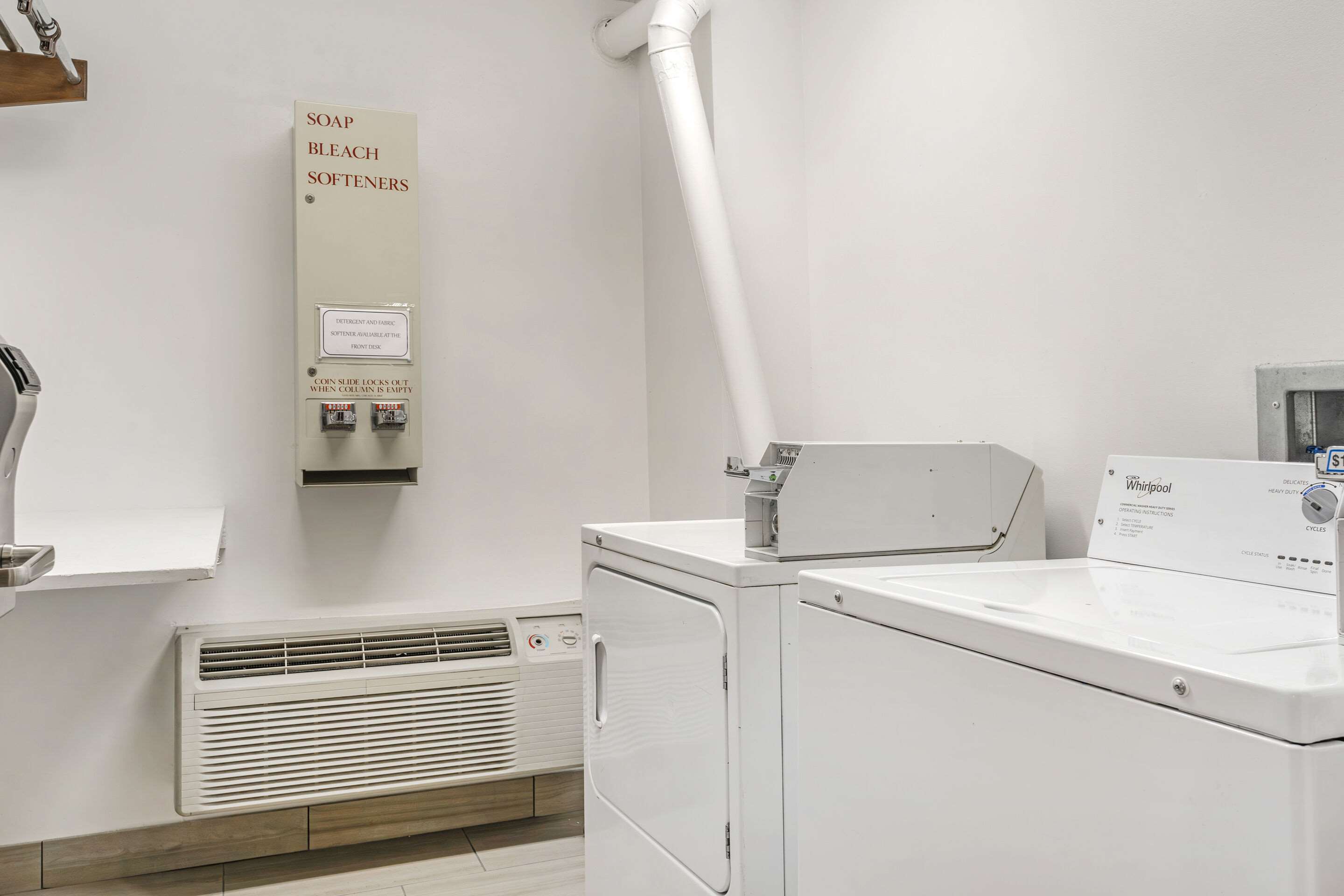 Guest laundry facilities | Comfort Inn & Suites Louisville Airport Fair & Expo