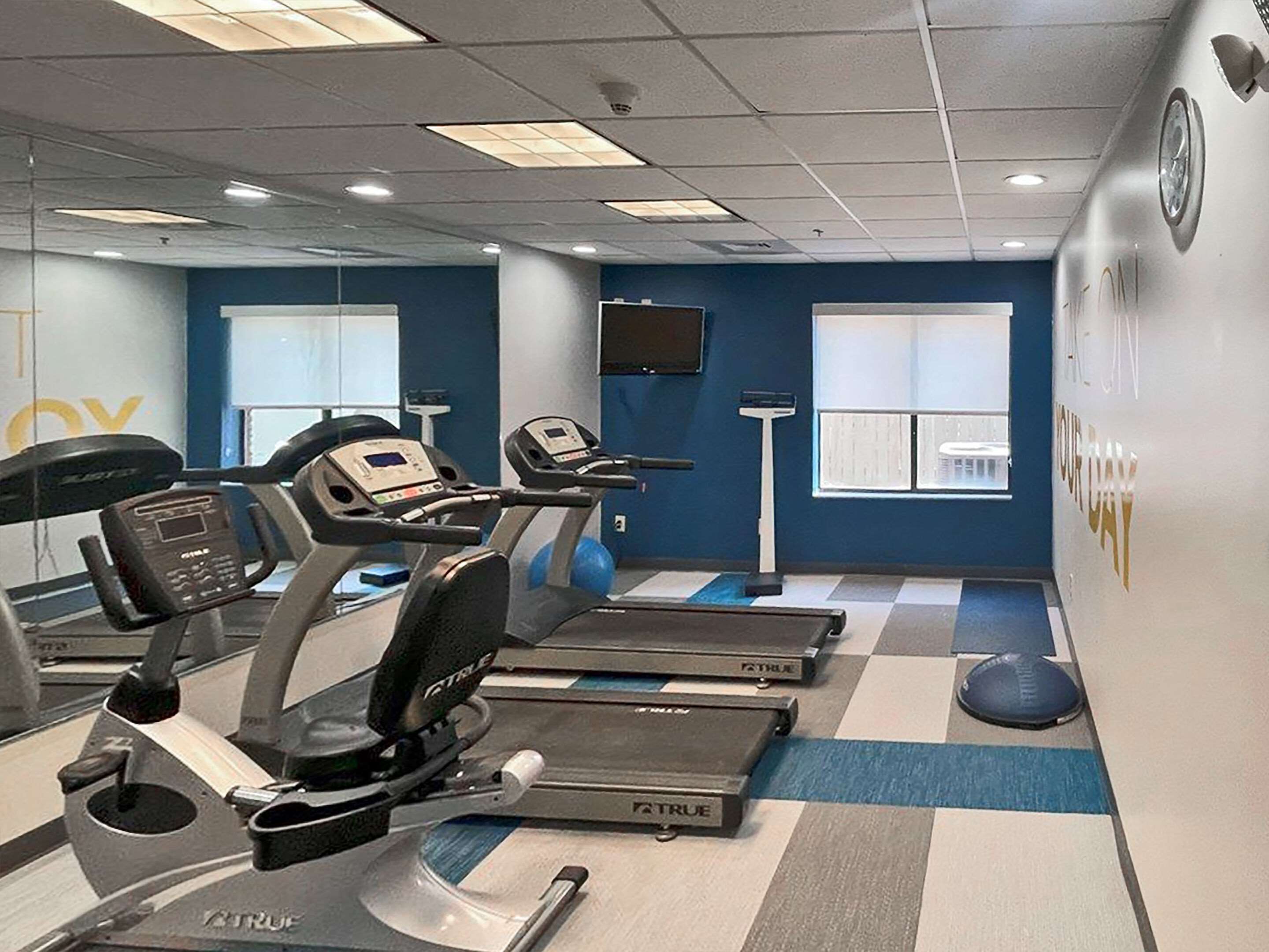 Fitness center | Comfort Suites Mobile-South Alabama University Area