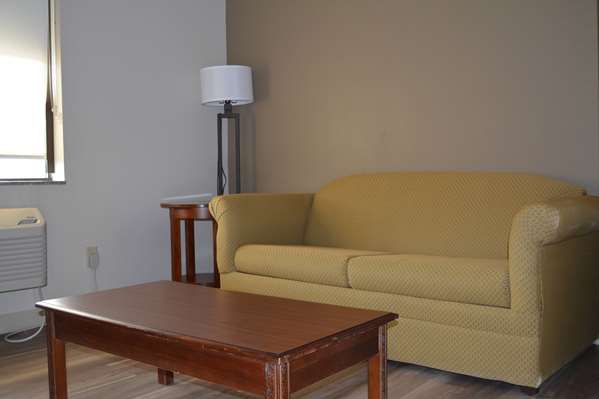  - Wingate by Wyndham College Station