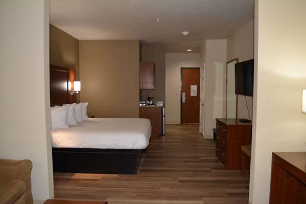  - Wingate by Wyndham College Station