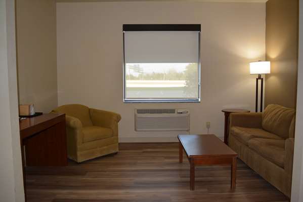  - Wingate by Wyndham College Station