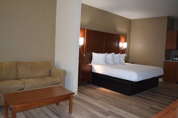  - Wingate by Wyndham College Station