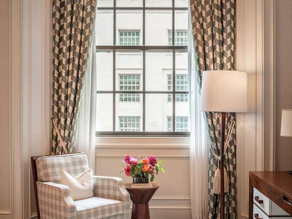 RAFFLES LONDON AT THE OWO - Photo 41