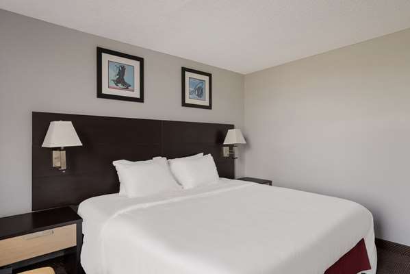 - Quality Inn Alice