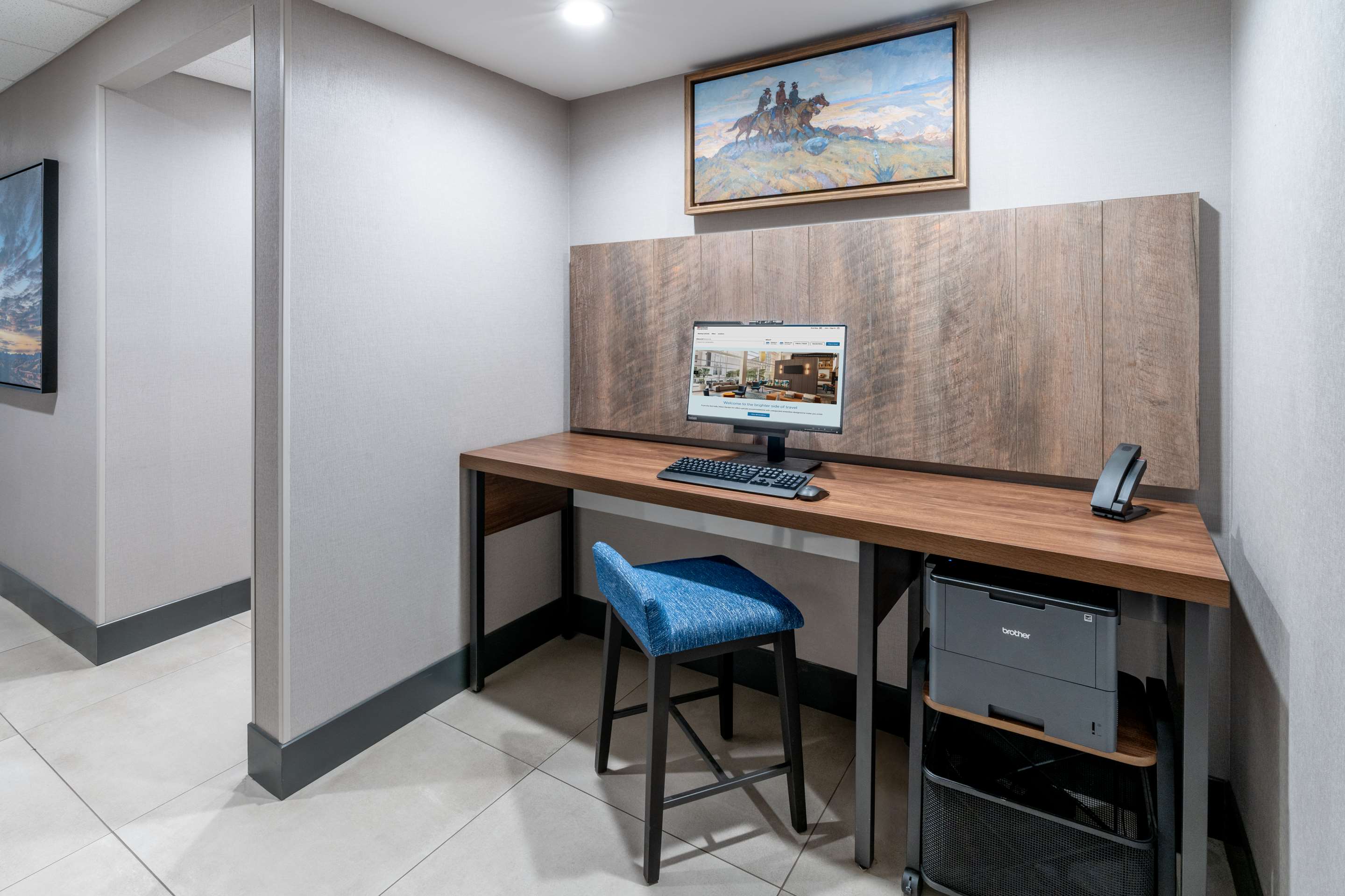 Business Center | Hilton Garden Inn Trinidad Downtown