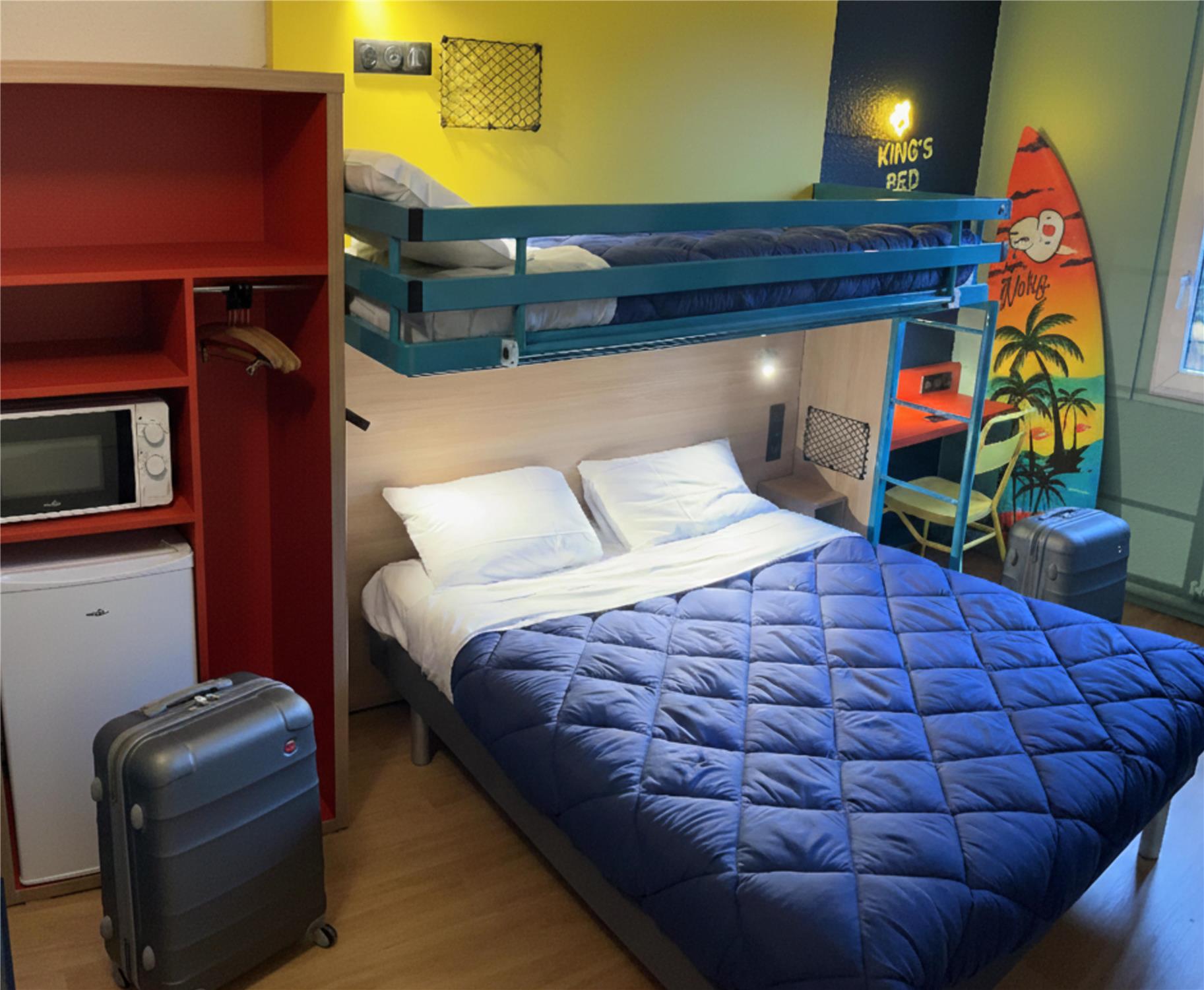 PREMIERE CLASSE LYON NORD - Dardilly - null