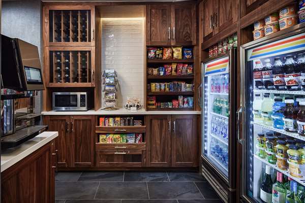 Restaurant - Hilton Kansas City Country Club Plaza Hotel